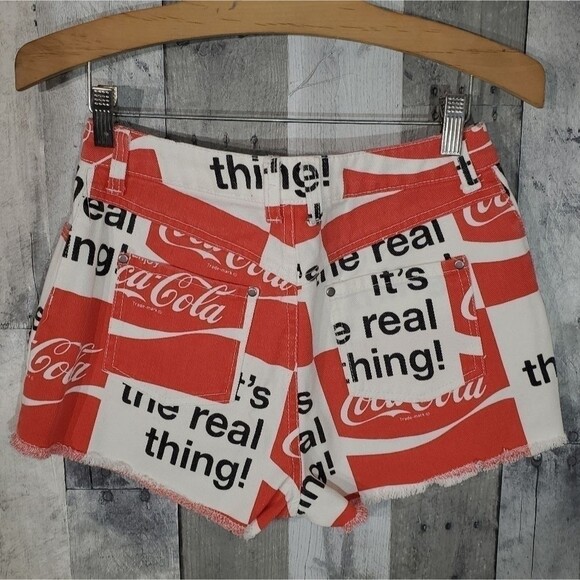 Authentic Coca-Cola coke high-waisted jean shorts Small - Picture 5 of 5